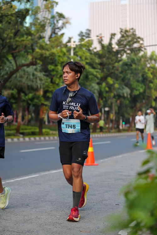 Race photo from KEMLU RUN 2025