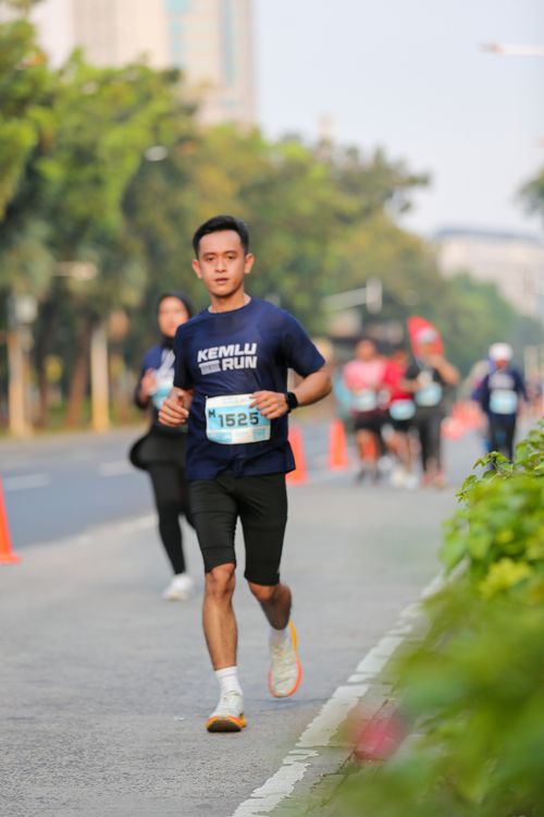 Race photo from KEMLU RUN 2025