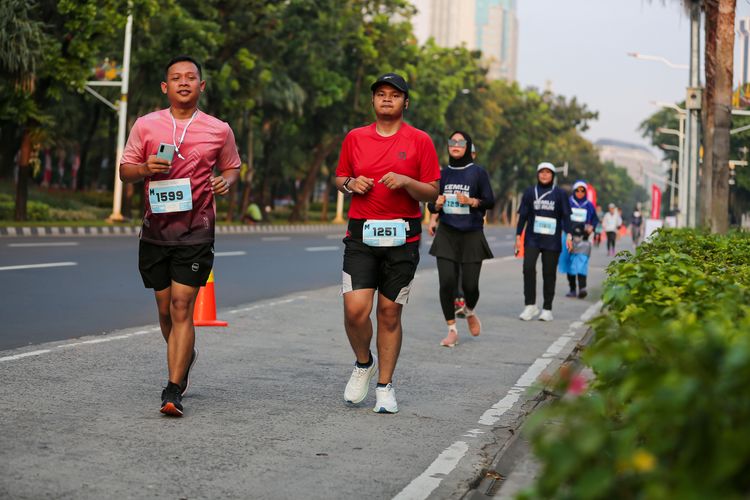 Race photo from KEMLU RUN 2025