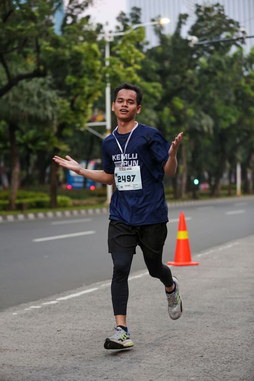 Race photo from KEMLU RUN 2025