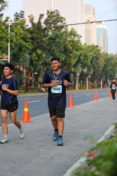 Race photo from KEMLU RUN 2025