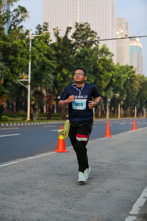 Race photo from KEMLU RUN 2025