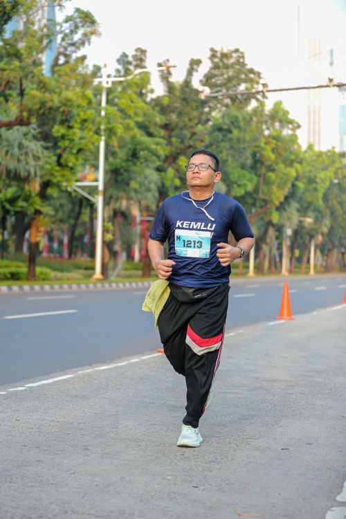 Race photo from KEMLU RUN 2025