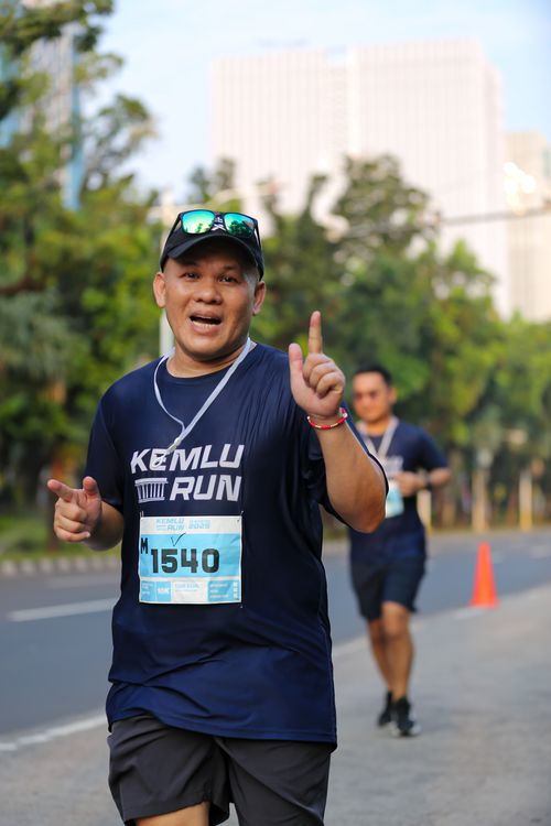 Race photo from KEMLU RUN 2025