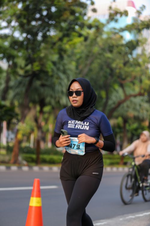 Race photo from KEMLU RUN 2025