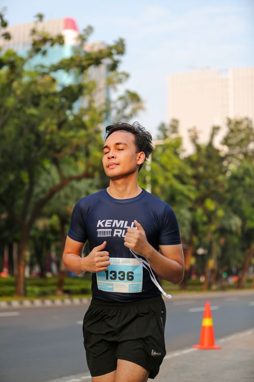 Race photo from KEMLU RUN 2025