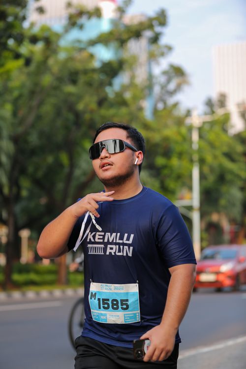 Race photo from KEMLU RUN 2025