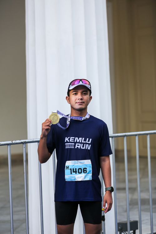 Race photo from KEMLU RUN 2025