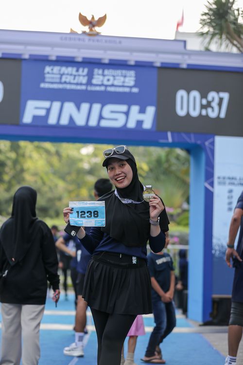 Race photo from KEMLU RUN 2025