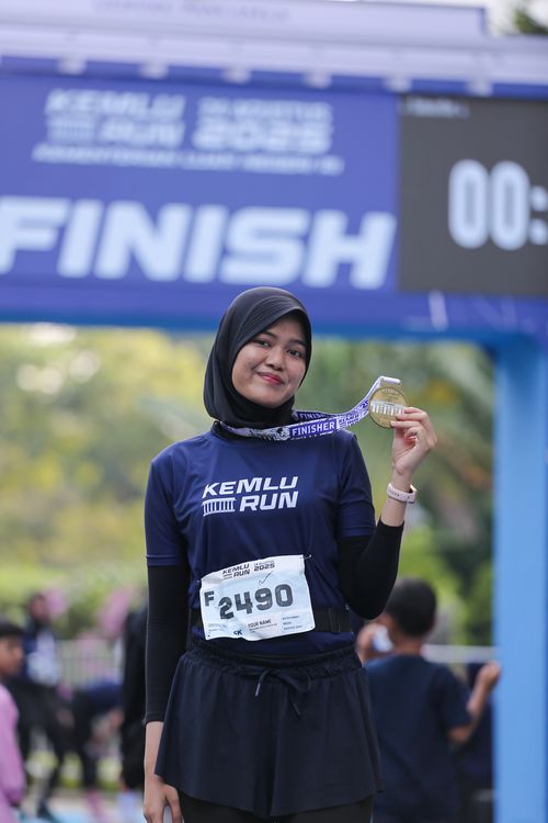 Race photo from KEMLU RUN 2025
