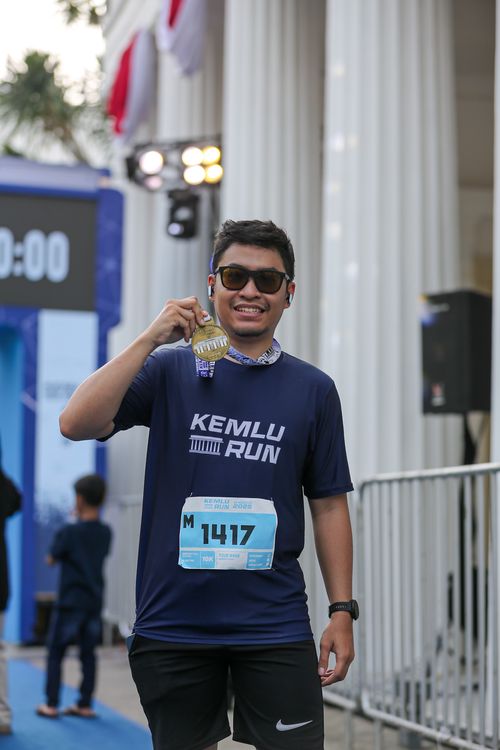 Race photo from KEMLU RUN 2025