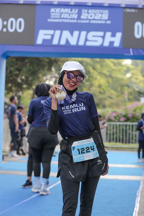 Race photo from KEMLU RUN 2025