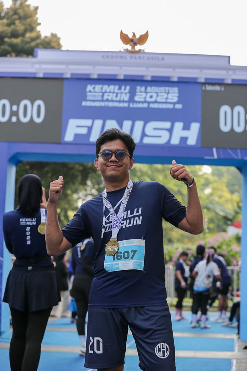 Race photo from KEMLU RUN 2025