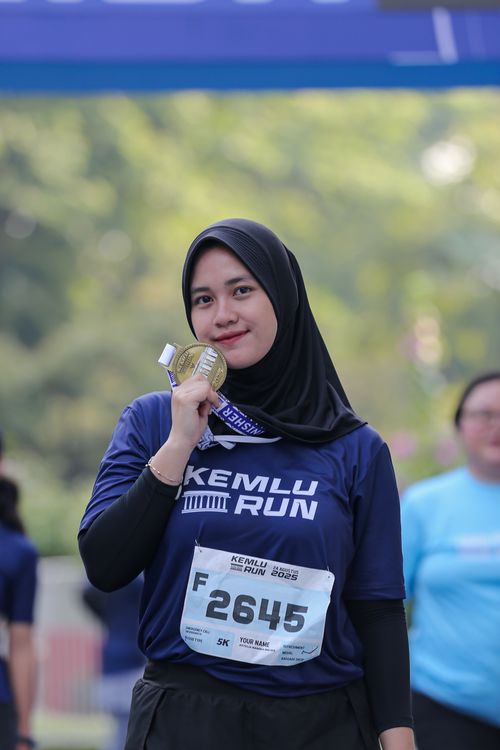 Race photo from KEMLU RUN 2025
