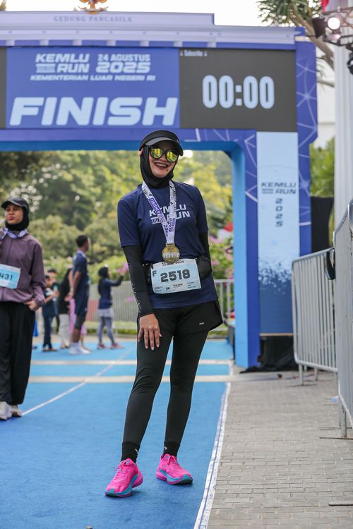 Race photo from KEMLU RUN 2025