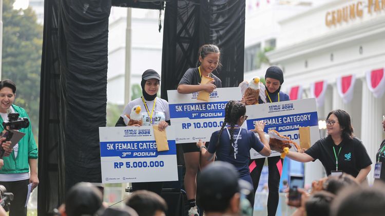 Race photo from KEMLU RUN 2025