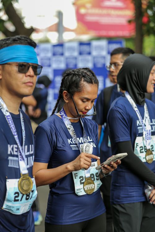 Race photo from KEMLU RUN 2025