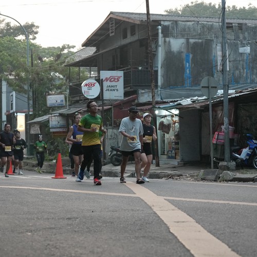Race photo from Yumaju Berlebarun Besama ASICS