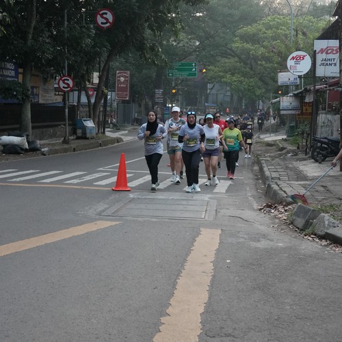 Race photo from Yumaju Berlebarun Besama ASICS