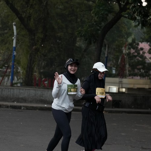 Race photo from Yumaju Berlebarun Besama ASICS