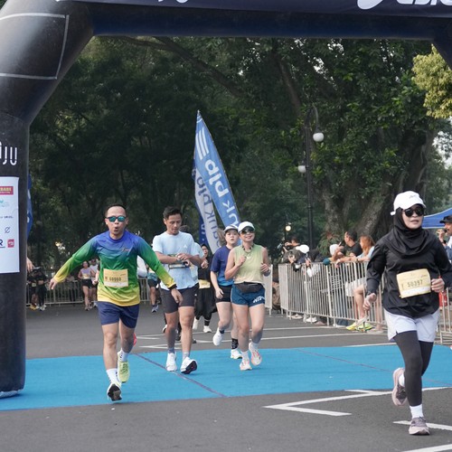 Race photo from Yumaju Berlebarun Besama ASICS