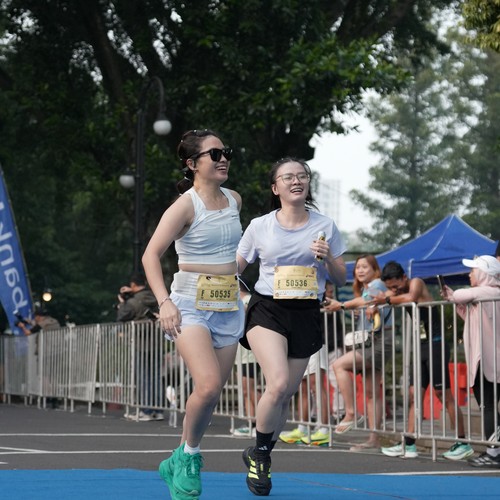 Race photo from Yumaju Berlebarun Besama ASICS