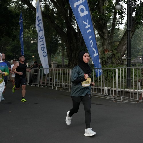 Race photo from Yumaju Berlebarun Besama ASICS