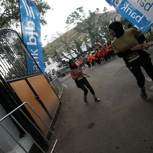 Race photo from Yumaju Berlebarun Besama ASICS