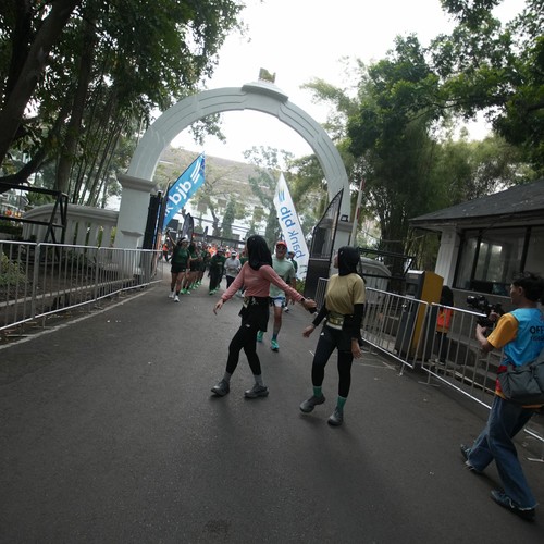 Race photo from Yumaju Berlebarun Besama ASICS