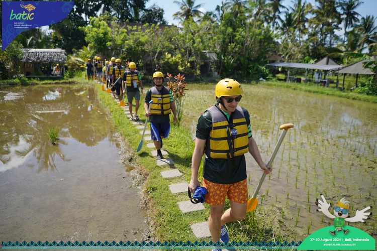 Race photo from Telin Batic 2024 Photo Search
