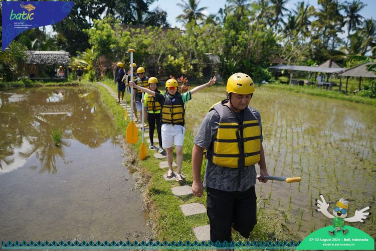 Race photo from Telin Batic 2024 Photo Search
