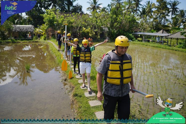 Race photo from Telin Batic 2024 Photo Search