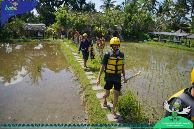 Race photo from Telin Batic 2024 Photo Search