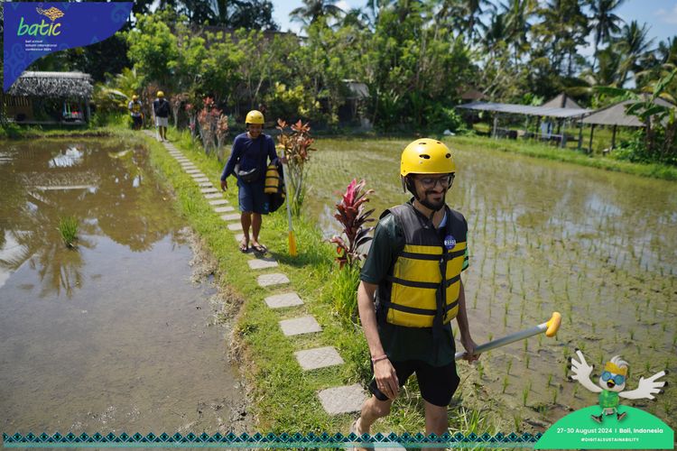 Race photo from Telin Batic 2024 Photo Search