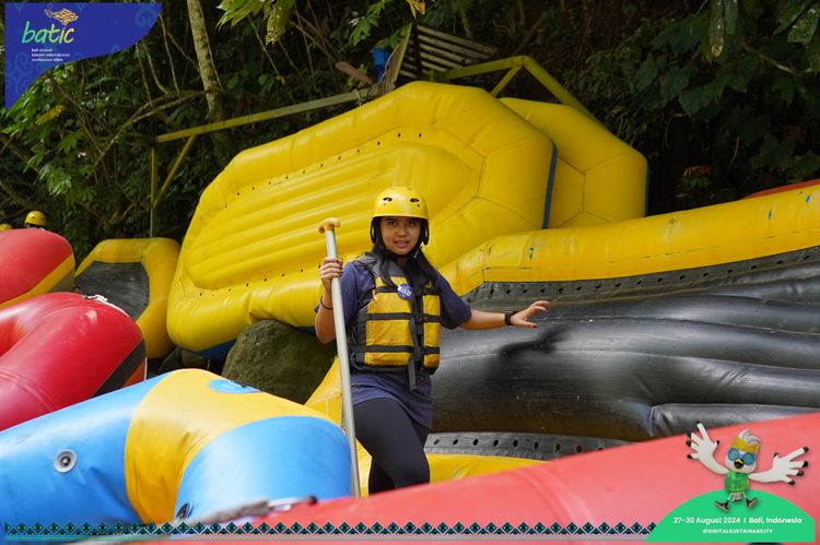 Race photo from Telin Batic 2024 Photo Search