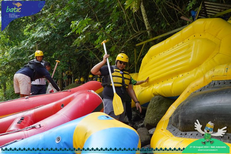 Race photo from Telin Batic 2024 Photo Search