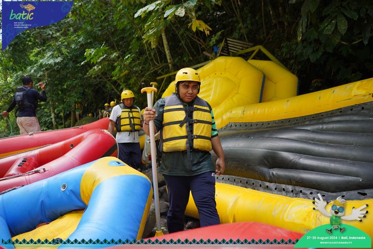 Race photo from Telin Batic 2024 Photo Search