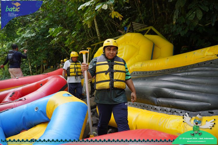 Race photo from Telin Batic 2024 Photo Search
