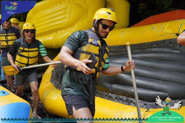 Race photo from Telin Batic 2024 Photo Search