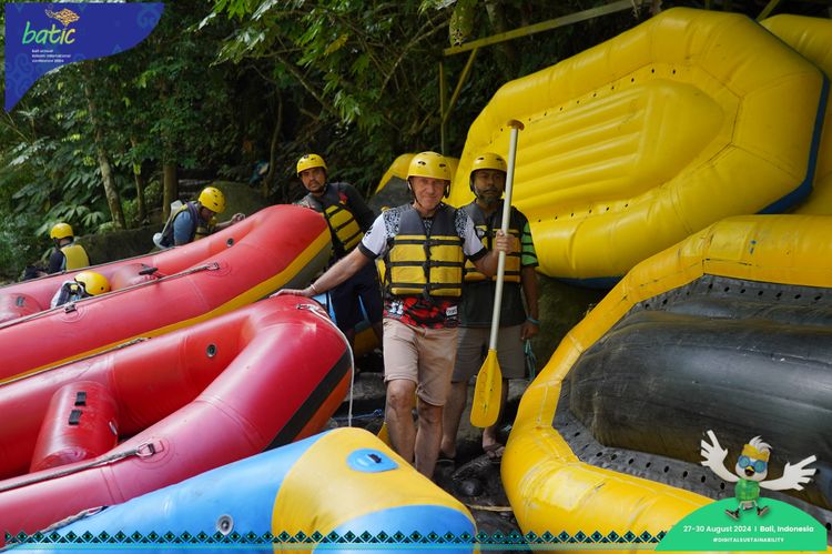 Race photo from Telin Batic 2024 Photo Search