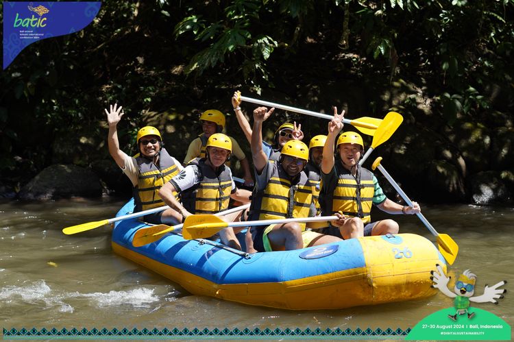 Race photo from Telin Batic 2024 Photo Search