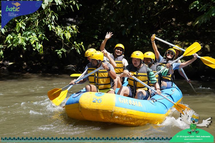 Race photo from Telin Batic 2024 Photo Search