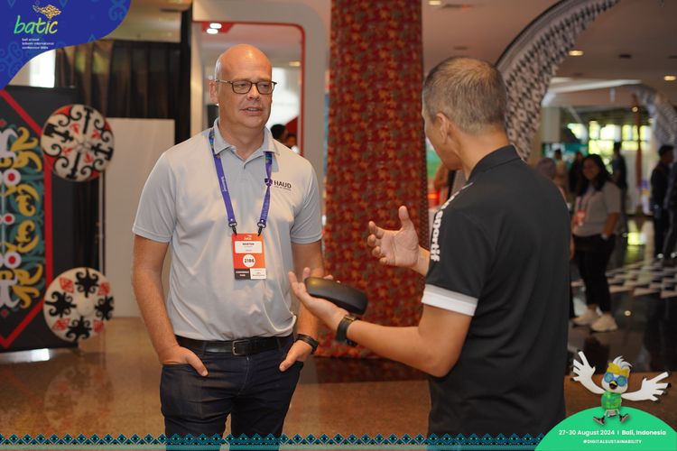 Race photo from Telin Batic 2024 Photo Search