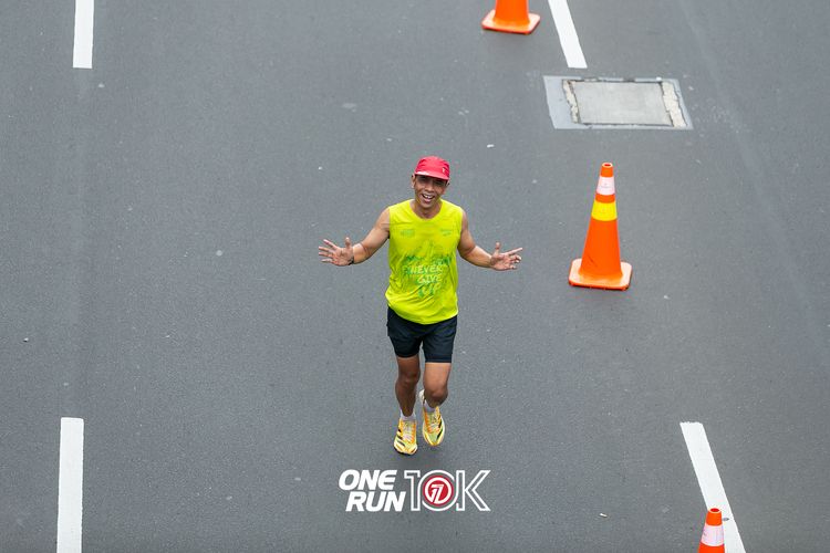 Race photo from ONE RUN 10K 2025