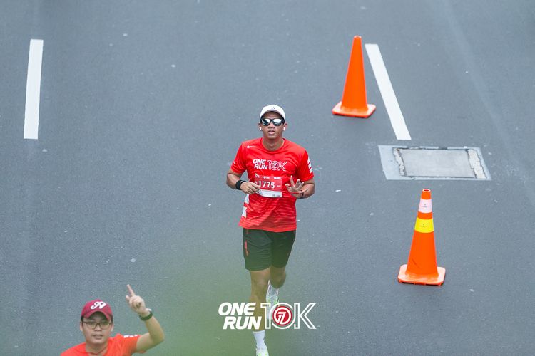 Race photo from ONE RUN 10K 2025