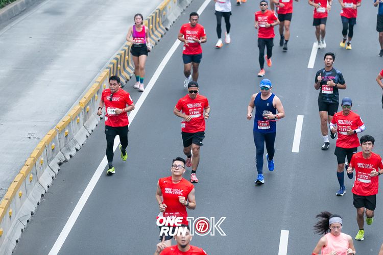 Race photo from ONE RUN 10K 2025