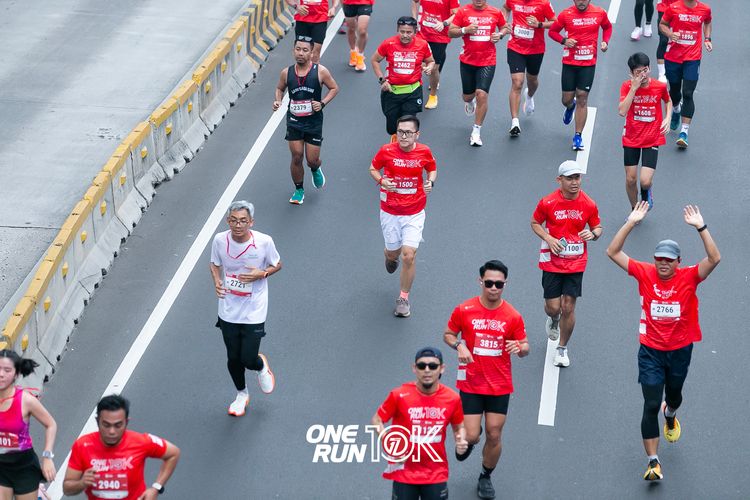 Race photo from ONE RUN 10K 2025