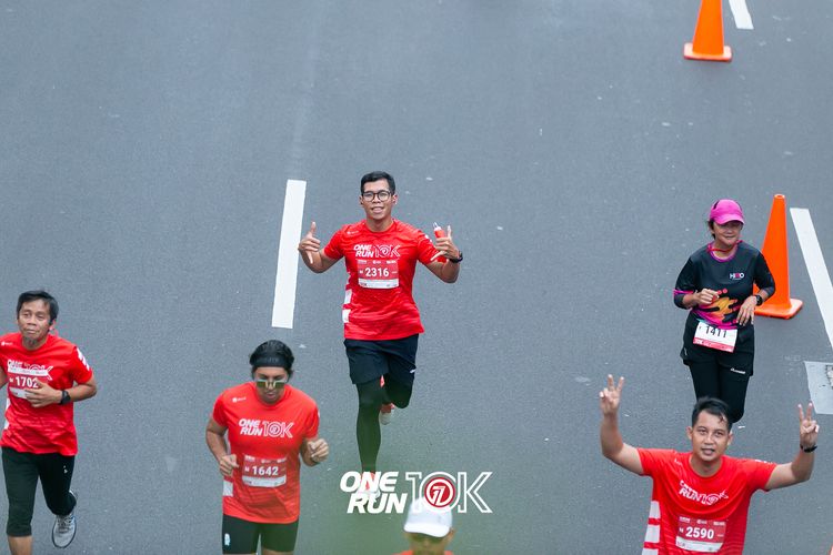 Race photo from ONE RUN 10K 2025