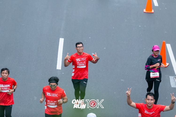 Race photo from ONE RUN 10K 2025