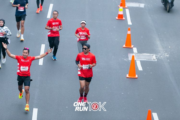 Race photo from ONE RUN 10K 2025